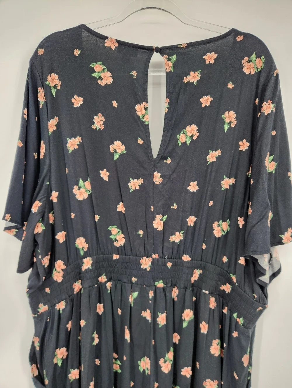 Torrid Stretch Challis Flutter Sleeve Jumpsuit Womens Size 3X Black Floral